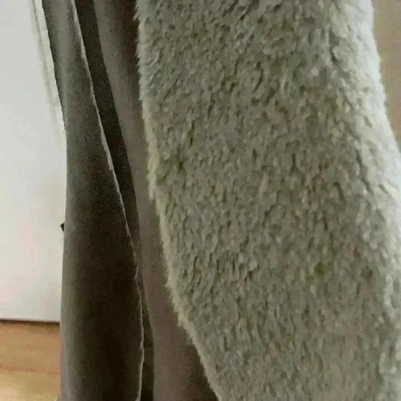 Chico’s Faux Suede & Fur Shawl Vest - Picture 3 of 7